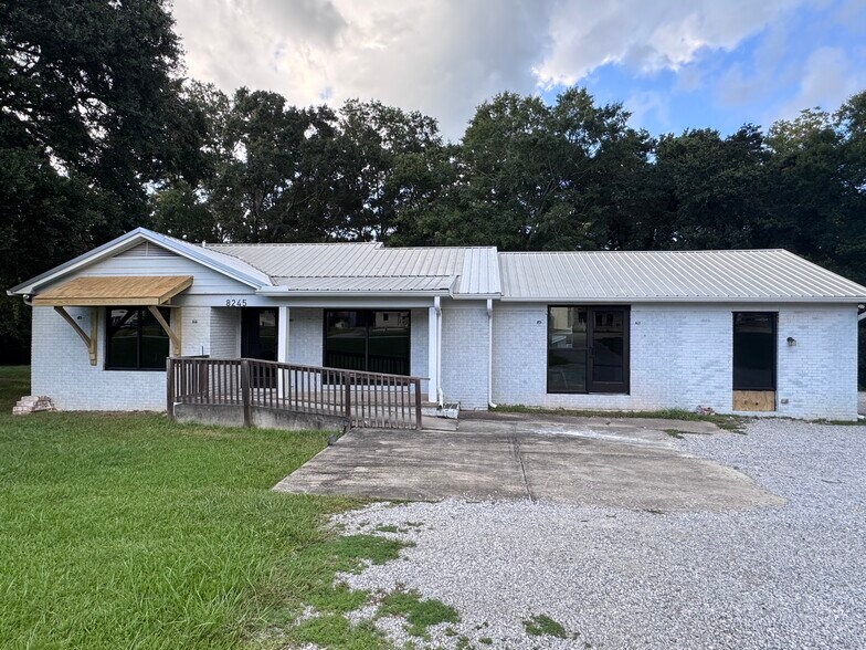 8245 Spanish Fort Blvd, Spanish Fort, AL à louer - Photo de l’immeuble – Image 2 sur 4