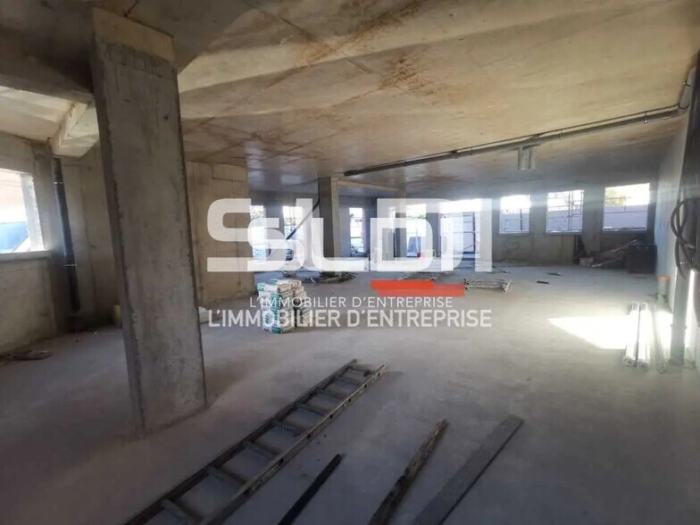 60 Rue De La République, Pont-de-Chéruy à louer - Photo de l’immeuble – Image 3 sur 6