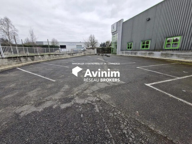 Plus de détails pour Industriel/Logistique à louer