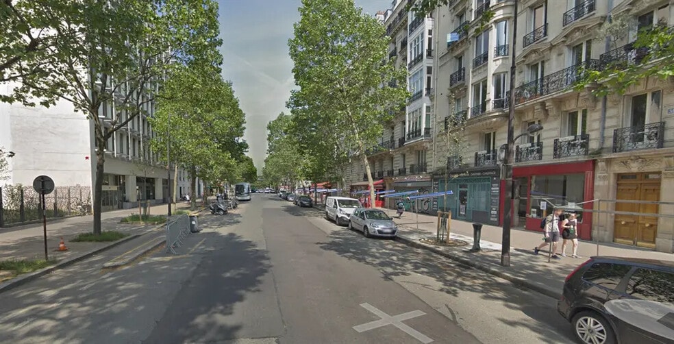 Local commercial dans Paris à louer - Photo de l’immeuble – Image 1 sur 2