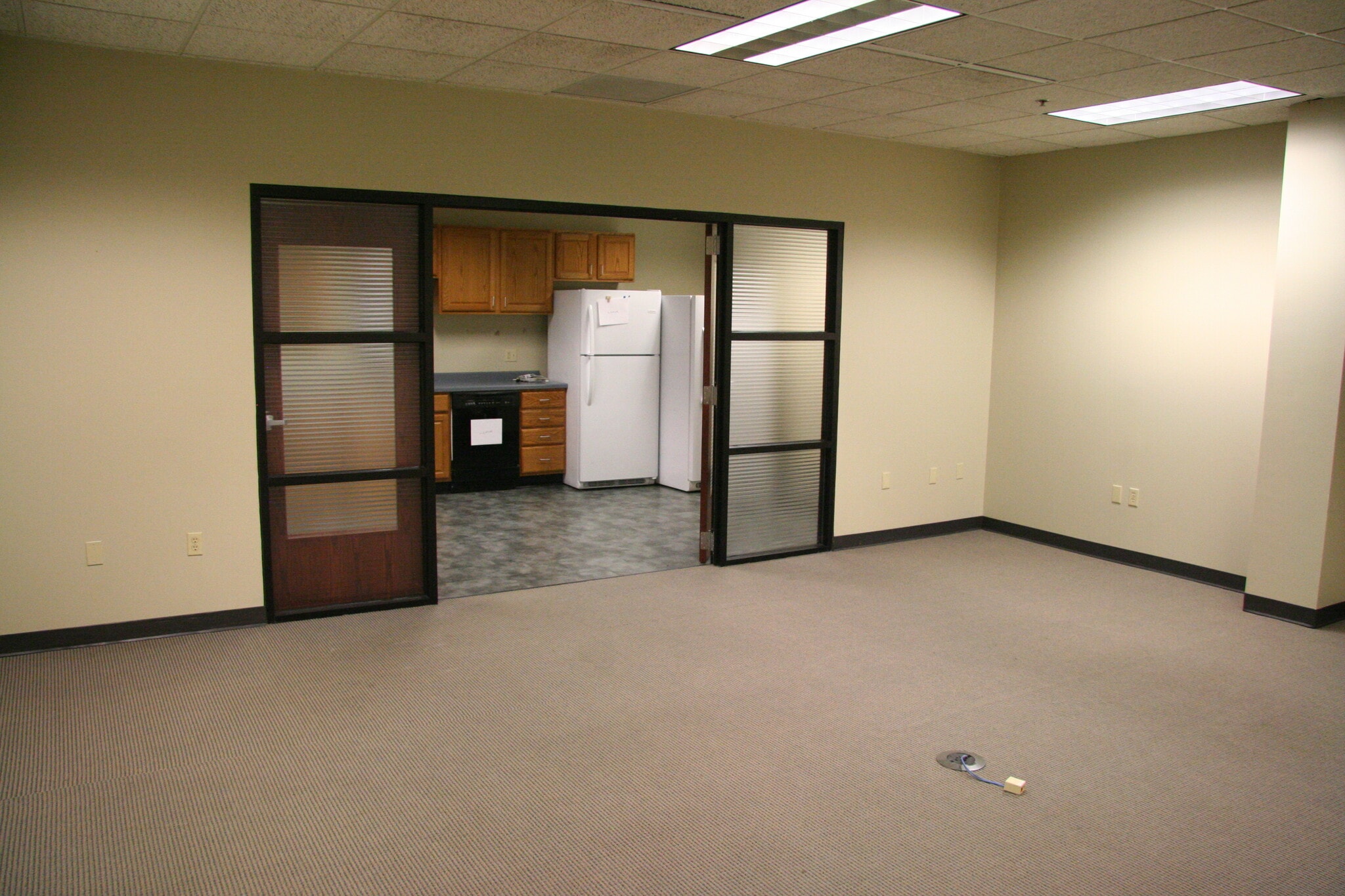 2725 S Moorland Rd, New Berlin, WI à louer Photo de l’immeuble– Image 1 sur 2