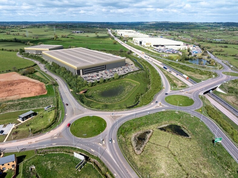 Friesian Way, Uttoxeter à louer - Aérien – Image 1 sur 3