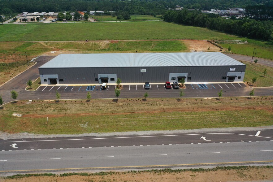 5150 Memorial Pky NW, Huntsville, AL à louer - Photo de l’immeuble – Image 1 sur 8