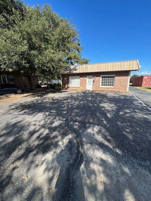 315 E 20th St, Lumberton, NC à louer Photo de l’immeuble– Image 1 sur 4