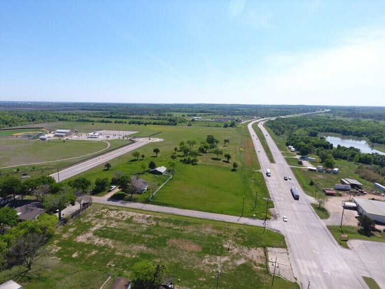 Adams & US Highway 190, Cameron, TX à vendre - Aérien – Image 3 sur 3