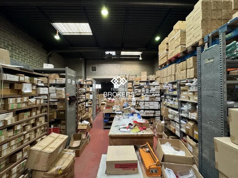 Industriel/Logistique dans Le Blanc-Mesnil à louer - Photo de l’immeuble – Image 3 sur 3