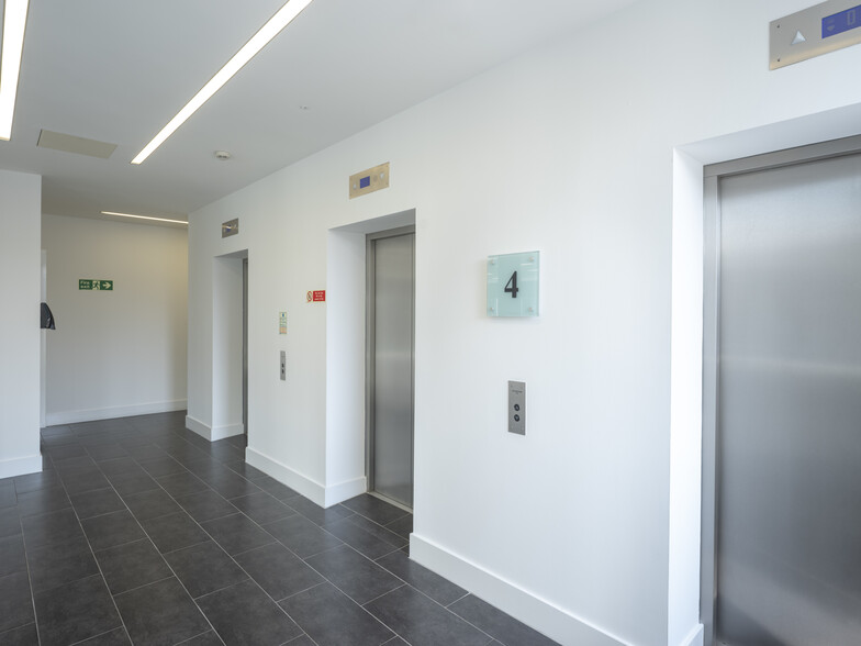 2 West Regent St, Glasgow à louer - Photo de l’immeuble – Image 3 sur 26