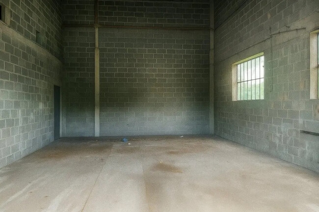 Plus de détails pour Local d’activités à vendre