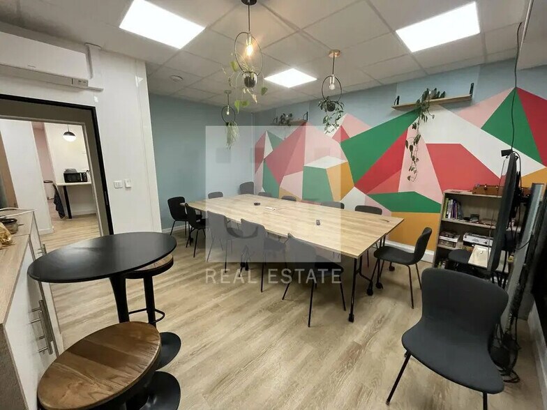 Bureau dans Lyon à louer - Photo de l’immeuble – Image 1 sur 9