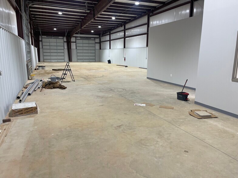 2752 Peachtree Industrial Blvd blvd, Buford, GA à louer - Photo de l’immeuble – Image 3 sur 7