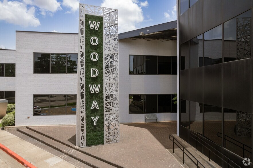 5757 Woodway Dr, Houston, TX à louer - Photo de l’immeuble – Image 3 sur 16