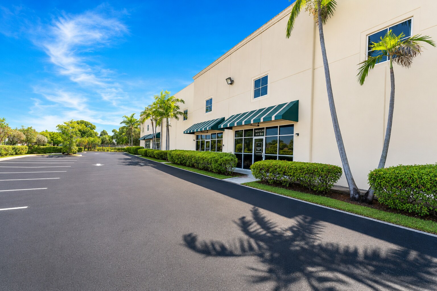 1071 NW 31st Ave, Pompano Beach, FL à vendre Photo de l’immeuble– Image 1 sur 15