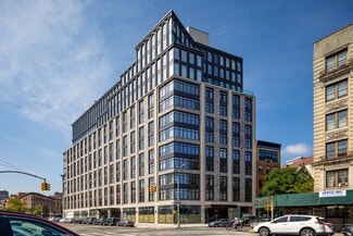 Plus de détails pour 300 W 122nd St, New York, NY - Logement à vendre