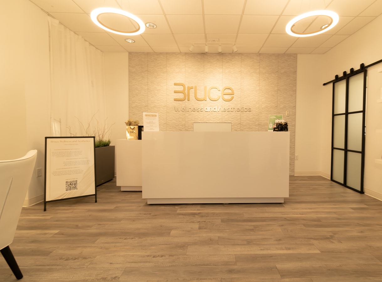 160 MacGregor Pines Dr, Cary, NC 27511 - Lot 310A -  - Photo intérieure - Image 1 of 13