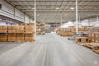 108 Monticello Rd, Weaverville, NC à louer Photo intérieure– Image 1 sur 8