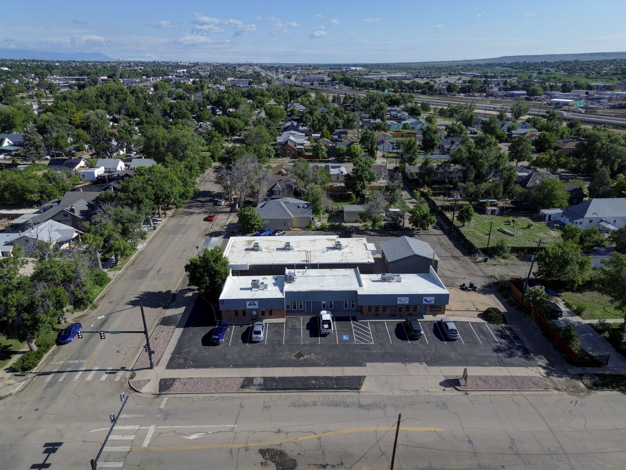 311 W 24th St, Pueblo, CO à vendre Photo de l’immeuble– Image 1 sur 72