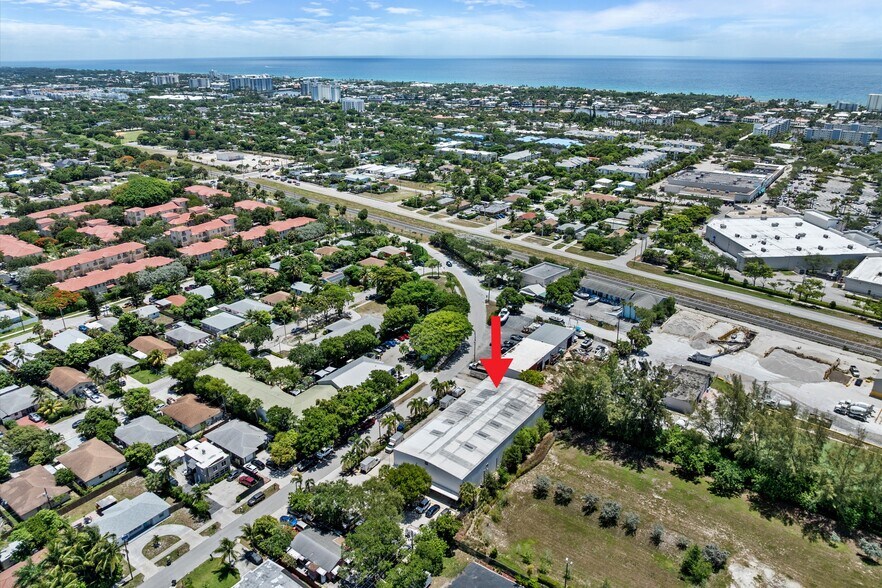 120 Southridge Rd, Delray Beach, FL à vendre - Photo de l’immeuble – Image 3 sur 12