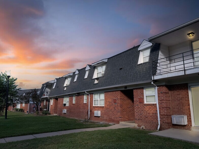 707 Nottingham Rd, Baltimore, MD à vendre - Photo de l’immeuble – Image 1 sur 21