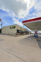 1814 E 16th Ave, Cordele, GA à louer Photo de l’immeuble– Image 2 sur 4