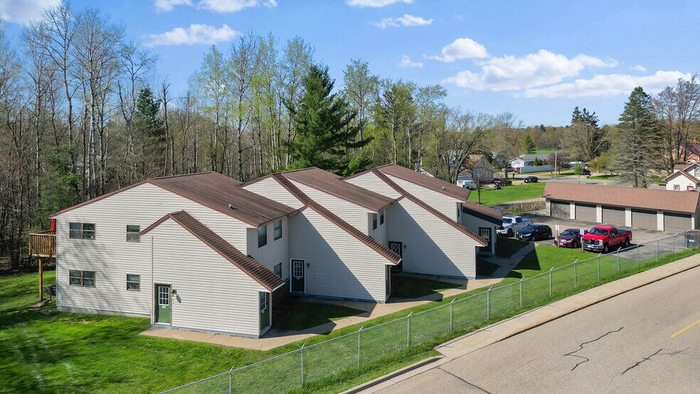 305 2nd St N, Stevens Point, WI à vendre - Photo de l’immeuble – Image 2 sur 28