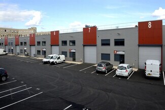 Plus de détails pour 254 Rue Francis De Pressensé, Villeurbanne - Local d'activités à louer