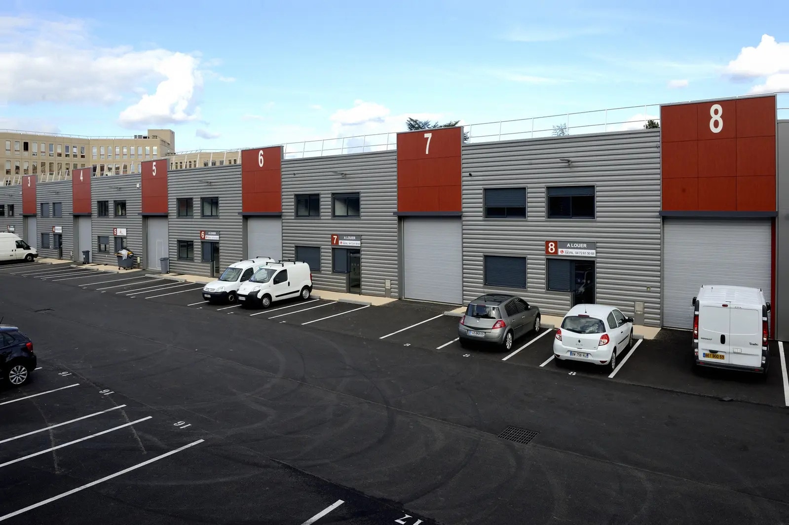 254 Rue Francis De Pressensé, Villeurbanne à louer Photo de l’immeuble– Image 1 sur 7