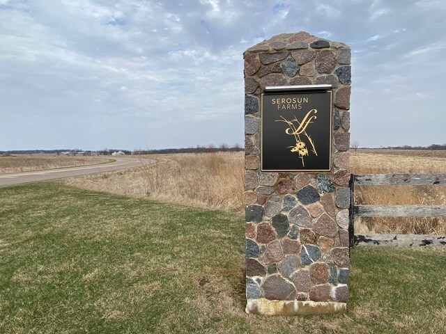 Lot 14-52 Serosun Farms Ln, Hampshire, IL à vendre Photo principale– Image 1 sur 8