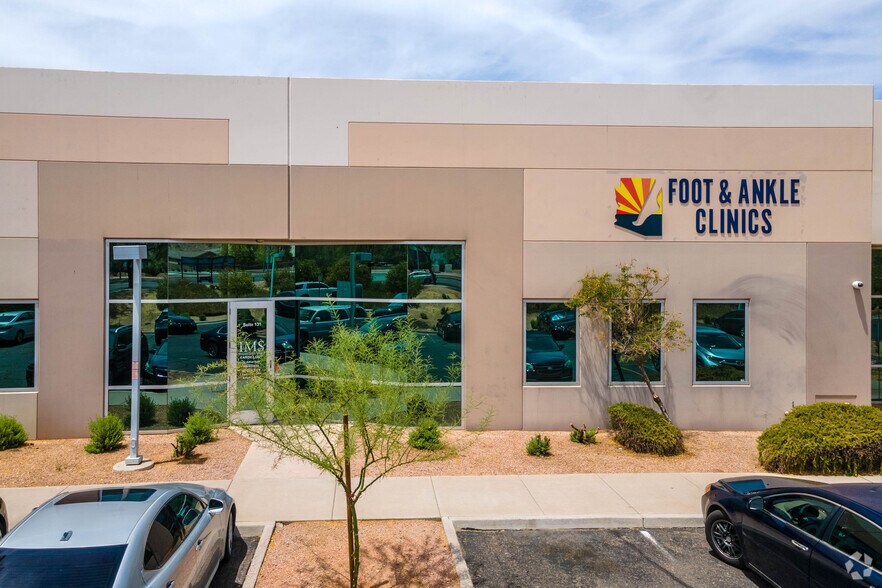 3540 E Baseline Rd, Phoenix, AZ à louer - Photo de l’immeuble – Image 2 sur 4