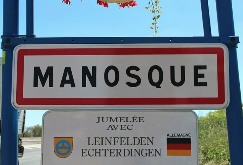 Local commercial dans Manosque à louer - Photo de l’immeuble – Image 2 sur 5