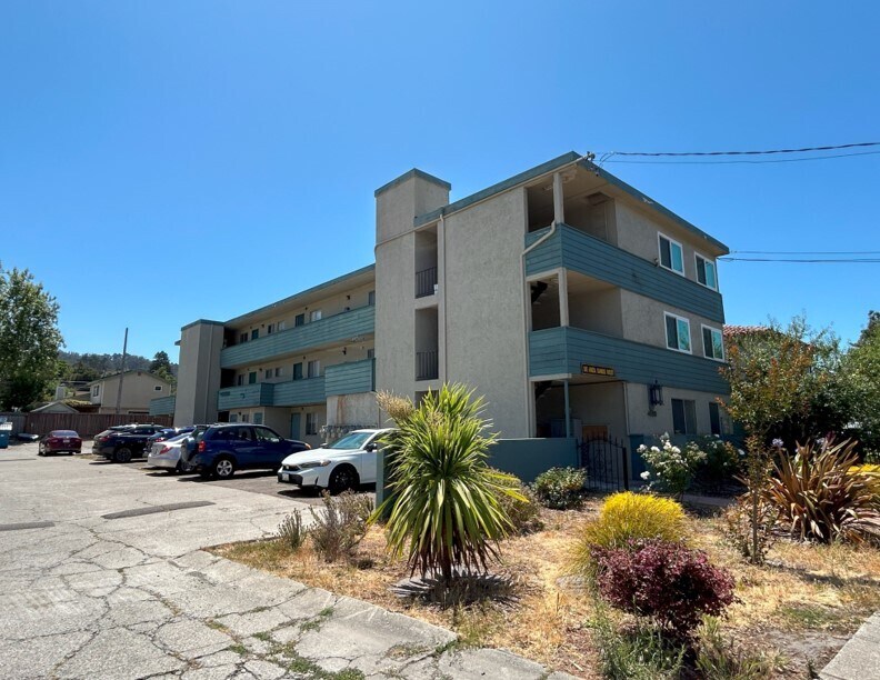 4666-4670 San Pablo Dam Rd, El Sobrante, CA à vendre Photo de l’immeuble– Image 1 sur 21