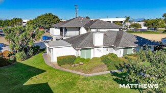 Plus de détails pour 16752 Bardon Ln, Huntington Beach, CA - Logement à vendre