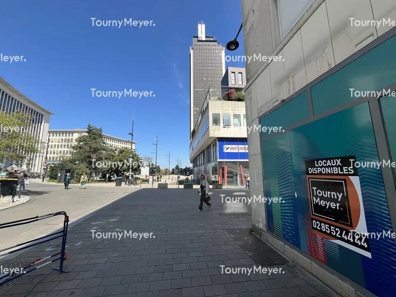 Local commercial dans Nantes à louer - Photo de l’immeuble – Image 2 sur 5