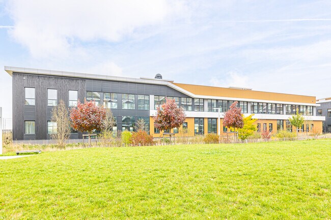 Plus de détails pour 97 Rue Martha Desrumaux, Nanterre - Local d'activités à louer