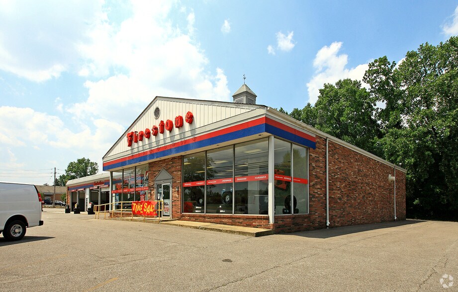 700 Richmond Rd, Cleveland, OH à vendre - Photo principale – Image 1 sur 3