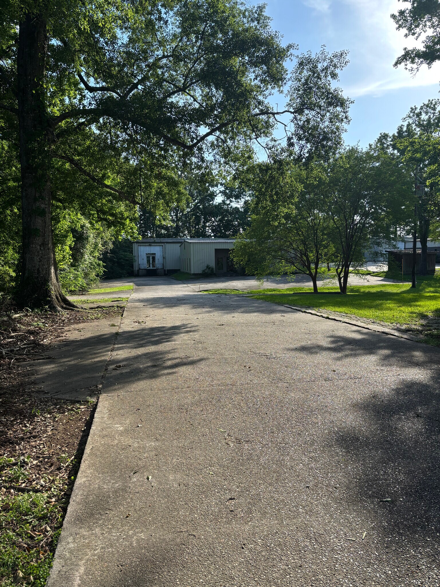 636 Highlandia Dr, Baton Rouge, LA à vendre Photo principale– Image 1 sur 2
