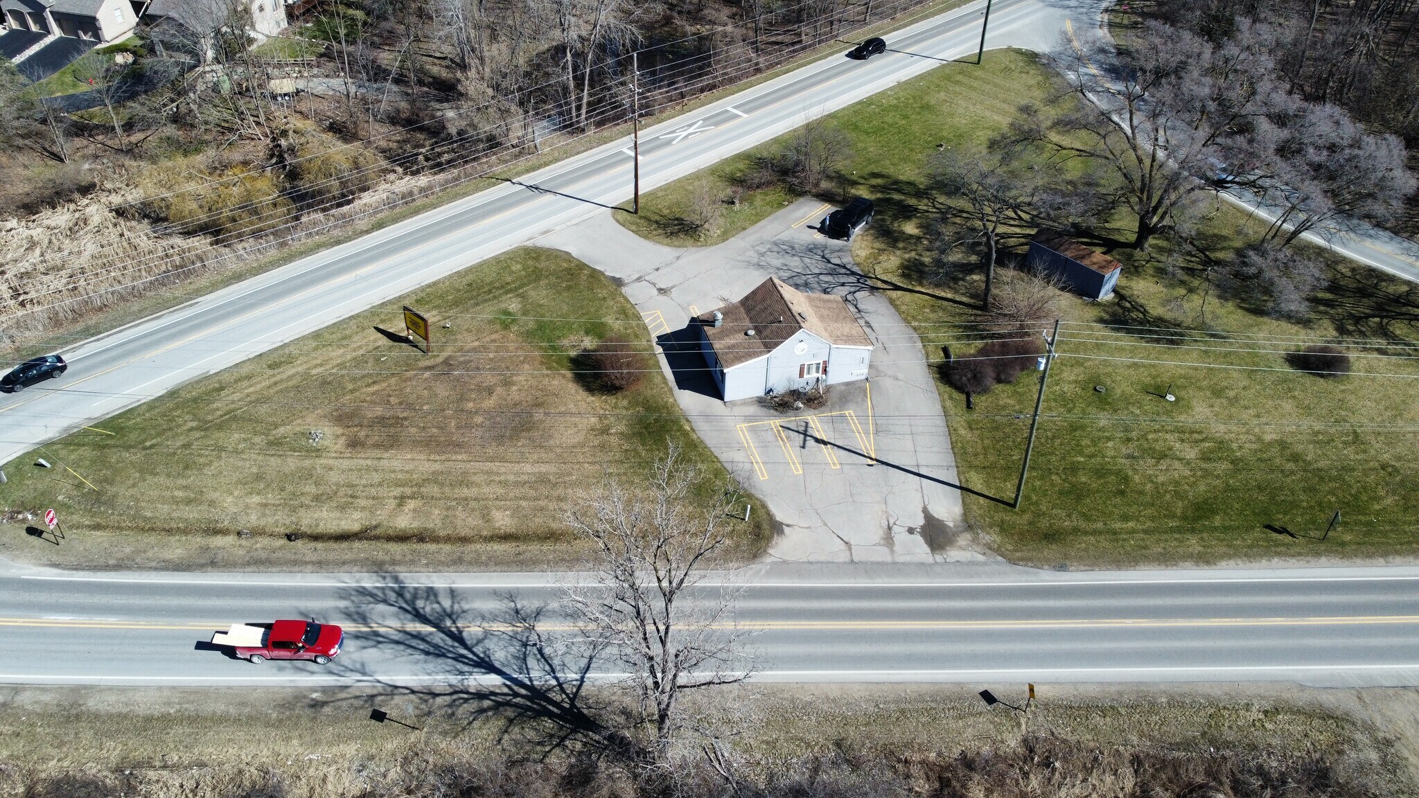 5033 Chilson Rd, Brighton, MI à vendre Aérien– Image 1 sur 6