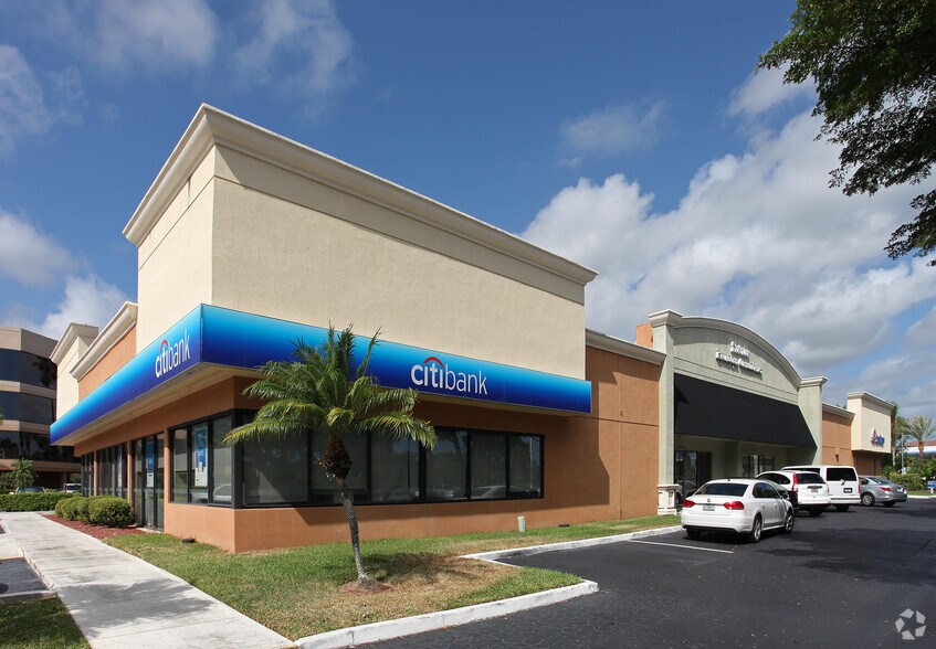 7400 W Camino Real, Boca Raton, FL à vendre - Photo principale – Image 1 sur 4