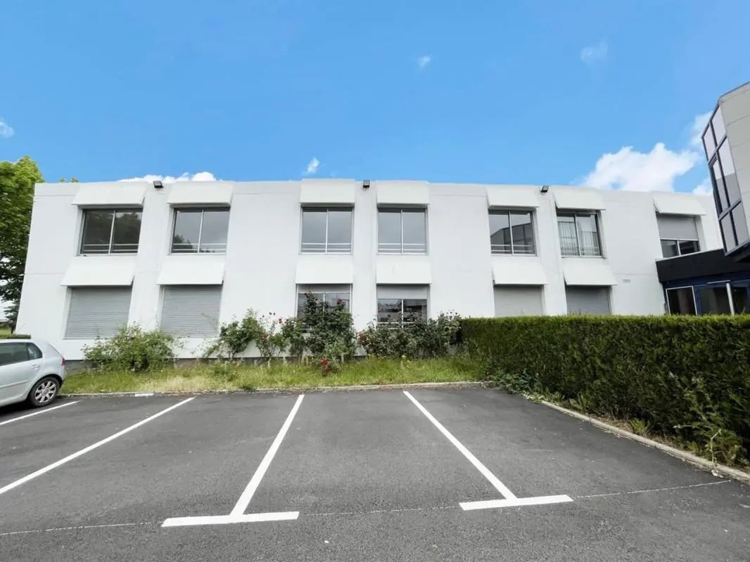 Bureau dans Évreux à vendre Photo de l’immeuble– Image 1 sur 7