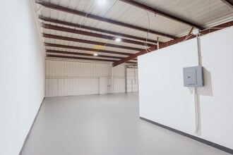 15100 Lee Rd, Humble, TX à louer Photo intérieure– Image 2 sur 8