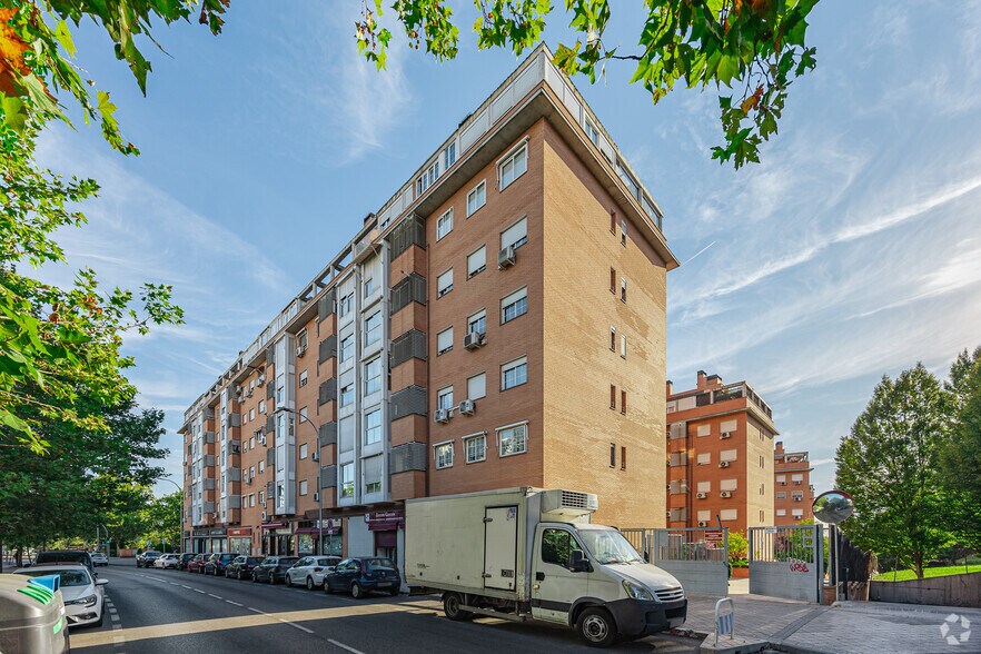 Calle Dobla, 2, Madrid, Madrid à louer - Photo principale – Image 1 sur 3