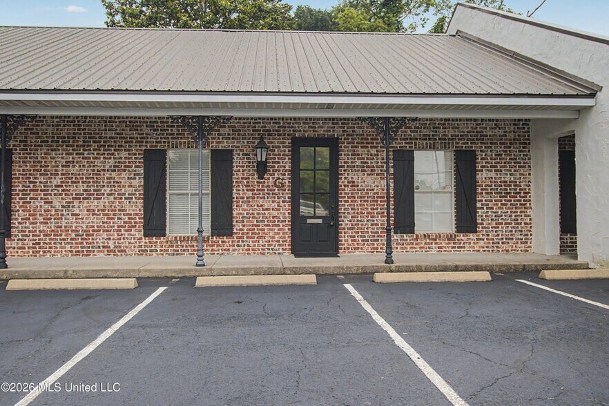 3506 Washington Ave, Gulfport, MS à louer - Photo de l’immeuble – Image 2 sur 16