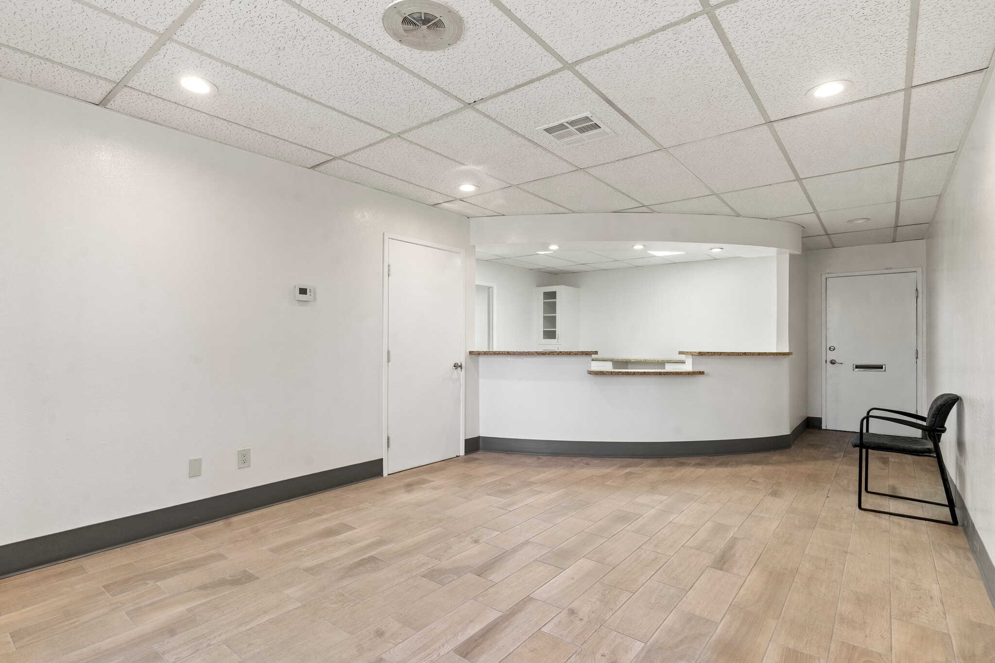 244 N Jackson Ave, San Jose, CA à louer Photo intérieure– Image 1 sur 10