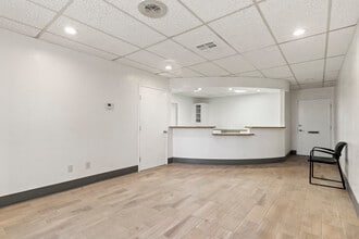 244 N Jackson Ave, San Jose, CA à louer Photo intérieure– Image 1 sur 10