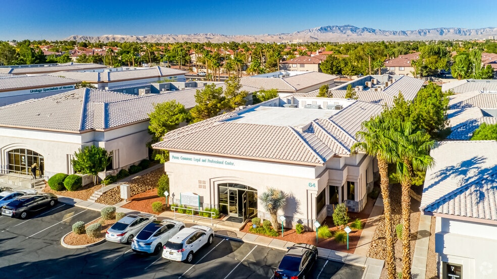 64 N Pecos Rd, Henderson, NV à louer - Photo de l’immeuble – Image 2 sur 9