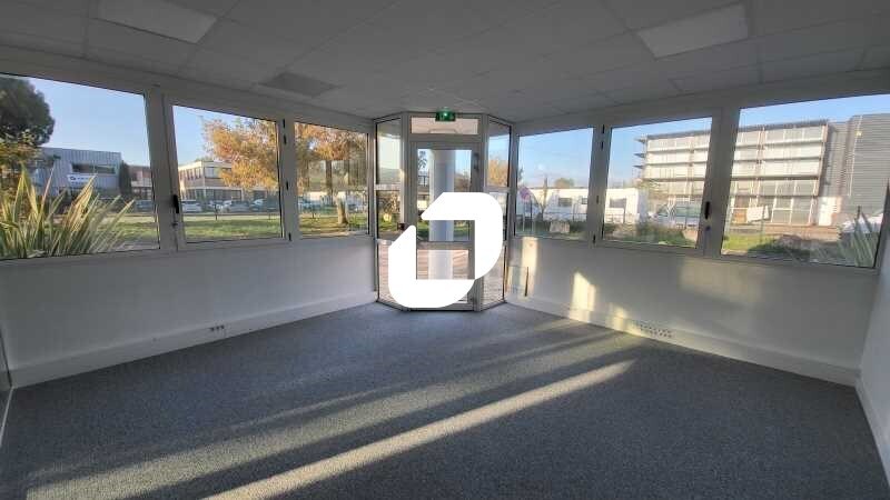 Bureau dans Mérignac à louer - Photo intérieure – Image 2 sur 12