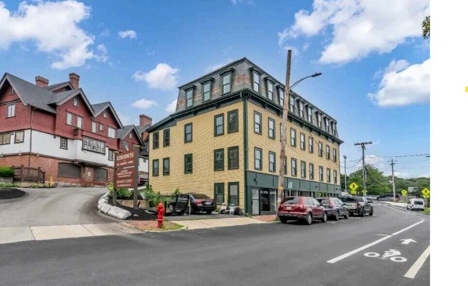 2 Charles St, Methuen, MA à louer - Photo de l’immeuble – Image 2 sur 7