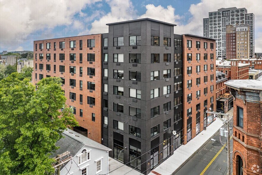 269 Orange St, New Haven, CT à louer - Photo de l’immeuble – Image 1 sur 2