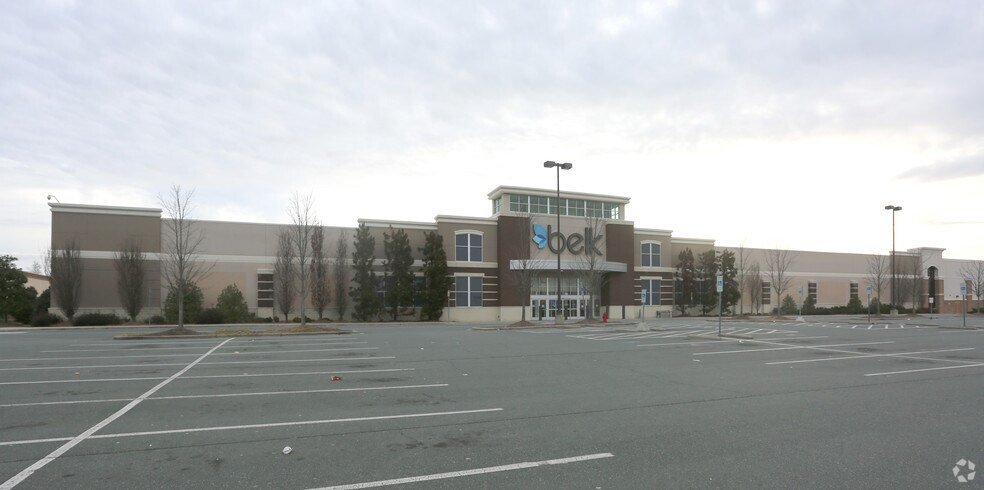 3187 Watermill Dr, Burlington, NC à louer - Photo de l’immeuble – Image 2 sur 24