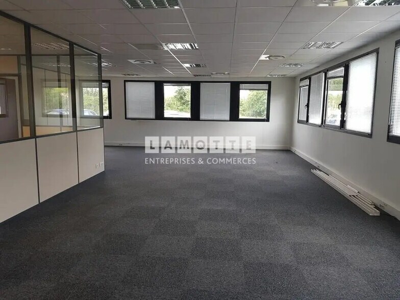 Bureau dans Rezé à louer - Photo de l’immeuble – Image 2 sur 8