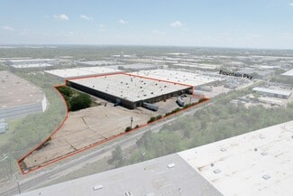 Plus de détails pour 602 Fountain Pky, Grand Prairie, TX - Industriel/Logistique à louer